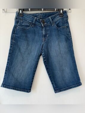 Old Navy Blue Denim Shorts with Contrast Stitching